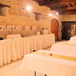 Hotel Chateau Du Bu 4*