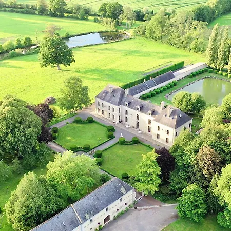 Hotel Chateau Du Bu 4*